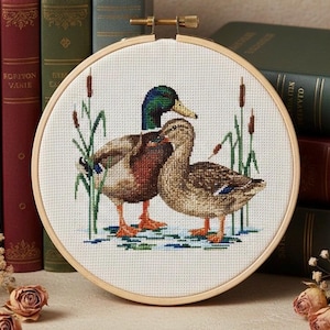 Pareja de patos en punto de cruz (PDF, descarga digital, compartiendo amor) Piel de gallina - Punto de cruz gato - Ponto cruz gráfico - Bordado de ganso kawaii