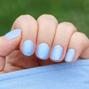 Icy Heart - Icy Blue Nail Polish: 10-free, Vegan & Cruelty-Free Polish