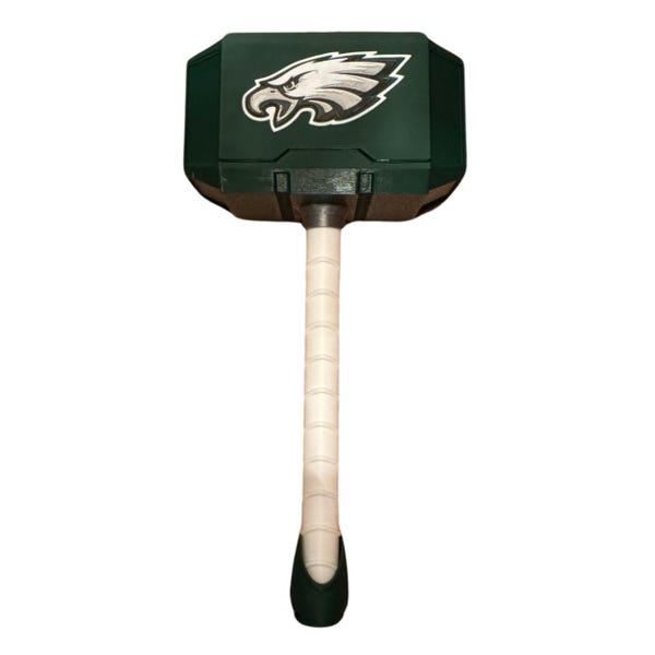 Martillo de Thor de los Philadelphia Eagles impreso en 3D con soporte