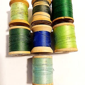 Lot of 7 Vintage Wooden Thread Spools Sewing Decor Crafting Collectible | Coats & Clark&#39;s, Star Mercerized, Belding Corticelli Brands