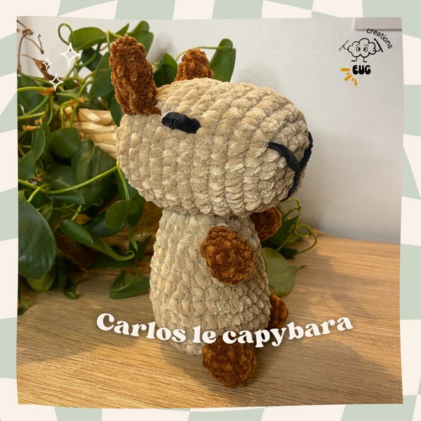 Peluche crochet capybara