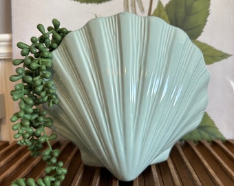 Vintage Seafoam Green Scallop Clam Shell Vase Planter