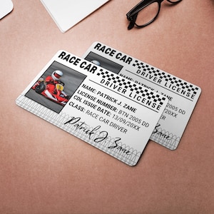 子供IDカードレースカー運転免許証、子供IDギフトカード、キャンバスのデジタルID名刺を自宅に印刷