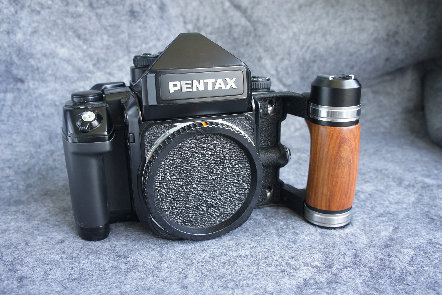 New!wood Camera Hand Grip for Pentax 67 6X7 Ii Left Hand New!wood Camera Hand Grip for Pentax 67 6X7 Ii Left Hand