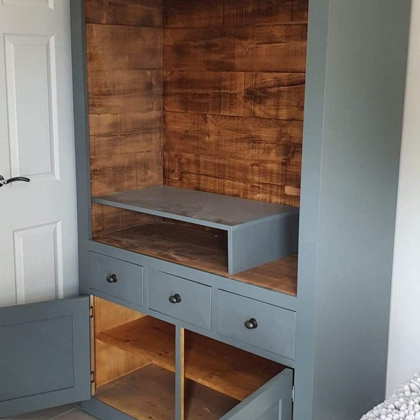Painted Rustic Coffer & Tea Statuon, painted drinks cabinet   kitchen pantry drinks larder storage unit