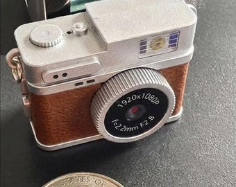 Digicliq Mini Keychain Digital Camera DC2107, New Old Stock - Etsy