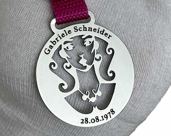 Kundenspezifische Jungfrau-Gesicht-Tierkreis-Schlüsselbund | Personalisierte Astrologie Charm | Jungfrau Geschenk | Sternzeichen Enthusiast Geschenk | Besonderes und einzigartiges Geschenk