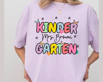Personalisierte Kindergärtnerin Shirt, T-Shirt mit individuellem Namen