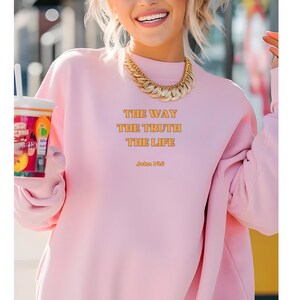 Aesthetic Christian Shirt For women Christian Apparel Brown Jesus sweatshirt Christian Streetwear Clothing Bible Verse TShirt Christian Gift