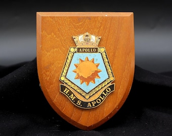 N*２様 イギリス海軍　プリンス　オブ　ウェールズ　パッチ　米海軍　補給　チャレ 来日した英空母の艦長が感激！ 小学生からの“粋な贈り物”とは 「艦内の