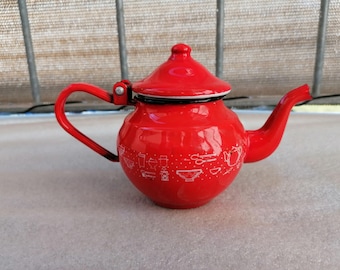 Vintage Small Enameled Teapot Red with Pattern Coffee Pot Metal Jug Milk Jug 70s