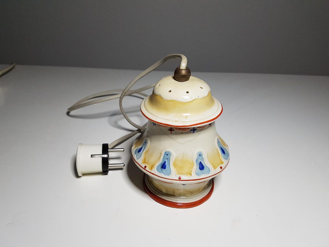 Vintage DDR Porzellan Tischlampe Rauchverzehrer, 1950s GDR Porcelain Lamp, Ostalgie Leuchte funktionsfähig, Mid Century, foto 3 di 4