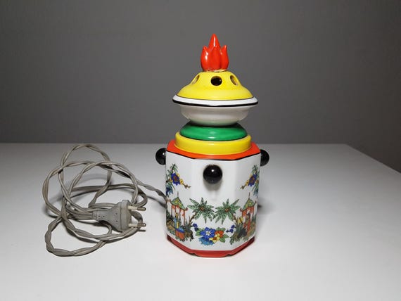 Vintage DDR Rauchverzehrer Porzellan Pagode 70er Jahre, Mid Century Teehaus Lampe, Perfekter Zustand Funktionstüchtig 20cm, Geisha Duftlampe
