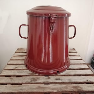 Vintage Large Enamel Bucket 20L Brown with Lid | Bonyhád Hungary 1950s | Lard Pot Farmhouse Shabby Chic Decorative Planter