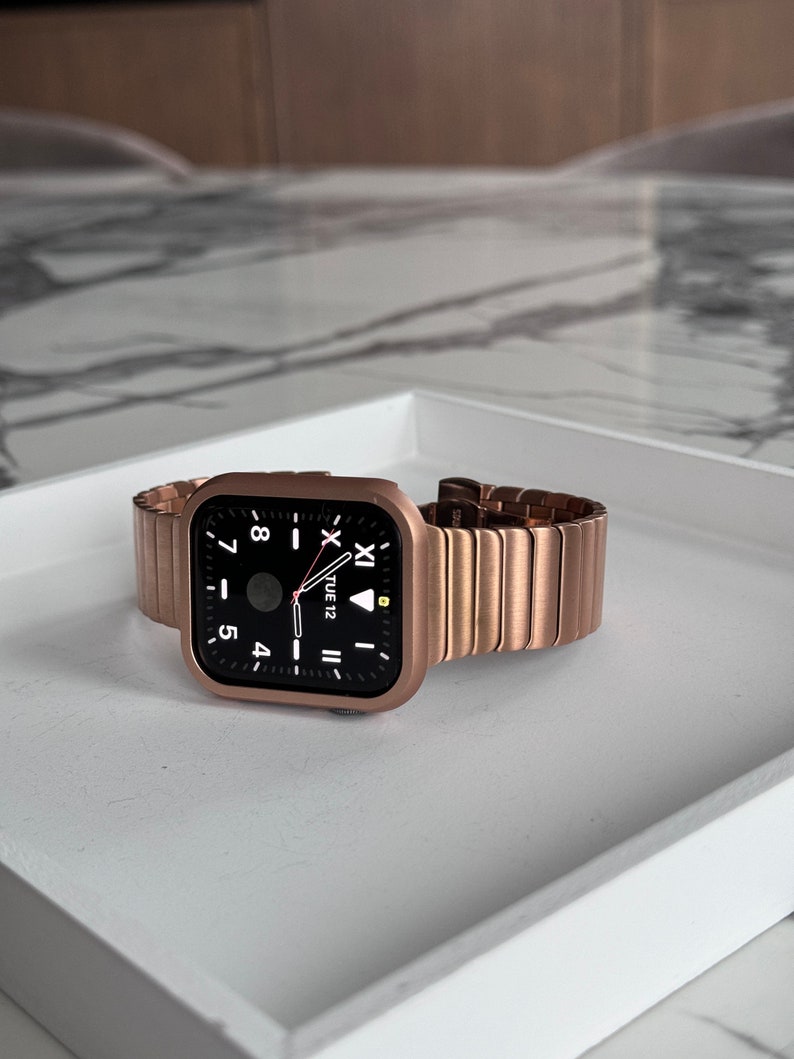 Apple Watch Band 38mm 40mm 41mm 42mm 44mm Apple Watch Strap Apple Watch Armband Designer iWatch Bracelet Gold Apple Watch Band Women Men zdjęcie 5