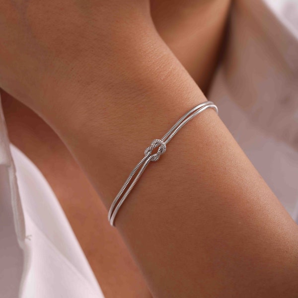 Knotenarmband Silber, passende Knotenarmbänder für Paare, Zierliches Goldarmband, Liebesknotenarmband, Unendlichkeitsknotenarmband, lässiges Armband