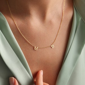 Collar con inicial de oro macizo de 14 quilates personalizado, delicado colgante con inicial, collar con dije de letra, collar con nombre de oro, regalo para mamá, regalo para esposa de oro