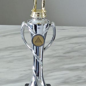 Personlig 31 cm Snooker/Biljardfigur Silver & Guld Pokal/Teckning.