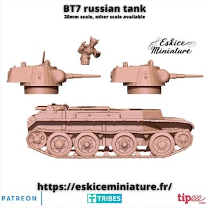 Può includere: Un modello di carro armato russo BT-7 in scala 28 mm, un carro armato leggero utilizzato dall'Unione Sovietica durante la seconda guerra mondiale. Il modello è in plastica ed è dipinto di un colore marrone chiaro. Il carro armato è mostrato in tre diverse viste: dal davanti, dal lato e dall'alto. Il modello è anche mostrato con una figura in miniatura di un soldato sovietico.