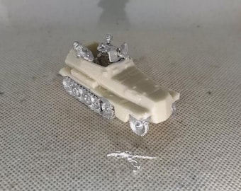 20mm Sdkfz 250/1 Recce half track with 2 crew (RVM25)