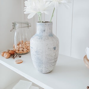Vase aus Porzellan/ grau beige/ Blumenvase/ Vase/ Tischdekorationen Bild 1