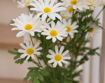 Margeriten-Blumenstrauß 6 -teilig /Künstliche Margeriten ca. 70 cm lang / weiß/ Kunstblumen