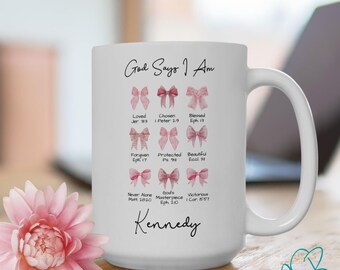 Tazza personalizzata "Dio dice che sono", tazza cristiana, tazza con versetto della Bibbia, fiocco civettuolo, regalo religioso, tazza femminile, Dio dice che sono, tazza religiosa