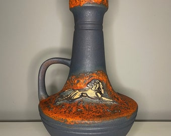 Fat Lava Walter Gerhards vase 210/55. Ancient scenes Assyrian lion hunt. West Germany Ceramic