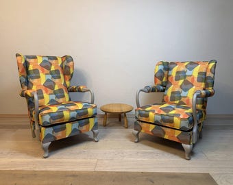 Sillón con respaldo alto después de su renovación.