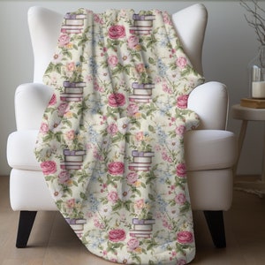 Reading Blanket Flowers and Books Blanket Bookish Decor Cozy Book Lover Blanket Literary Gift Bookworm Blanket Library Throw Reading Gift