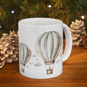 Hot Air Balloon Mug Neutral Balloon Cup Vintage Travel Mug Fun Hot Air Balloon Gift for Travel Lovers Kids Balloon Mug Sky Theme Mug Gift