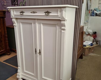 Antike Vertiko, Schränkchen, Kommode