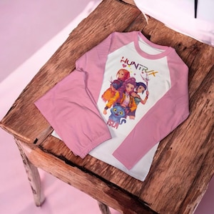 personalised k-pop pyjamas | Girls K-pop pyjamas | pink k-pop  pyjamas