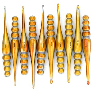 Wooden Crochet Hooks - Crochet Hooks - Handicrafts Wooden Crochet Hooks Set of 11 Hooks - Knitting Crochet Hooks - Crocheting Hooks