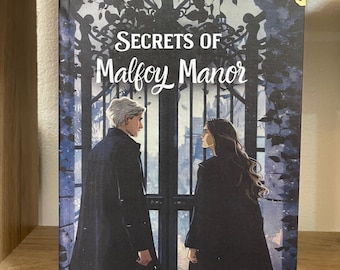 Secretos de la Mansión Malfoy de Beforetherealbook Libro: Colección de tapa dura con detalles metálicos