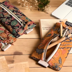 Trousse de bureau en tissu fleuri, trousse école pour crayon, coton batik balinais, idée cadeau