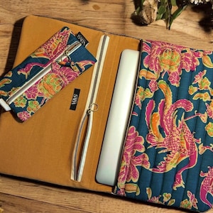 Housse ordinateur portable et tablette, tissu fleuri batik Bali, 10 à 16 pouces, Macbook, Ipad, PC, Surface
