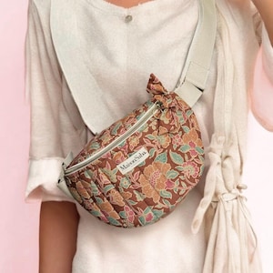 Sac banane femme fleuri, tissu matelassé batik balinais, sac banane XL