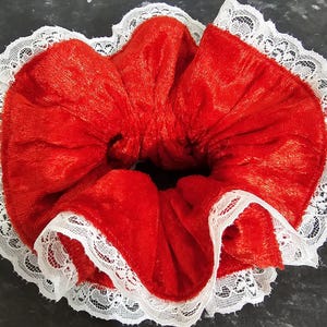 French style red velvet scrunchies - frilly double layer scrunchies - lace trim scrunchies