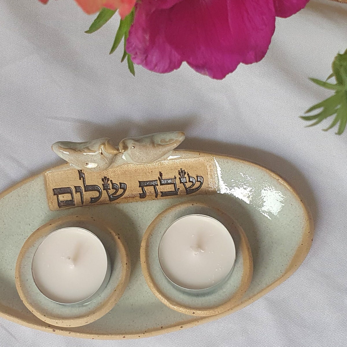 Oval Shabbat candlestick with 2 birds | Shabbat Shalom candlestick | Ceramic candle holder |