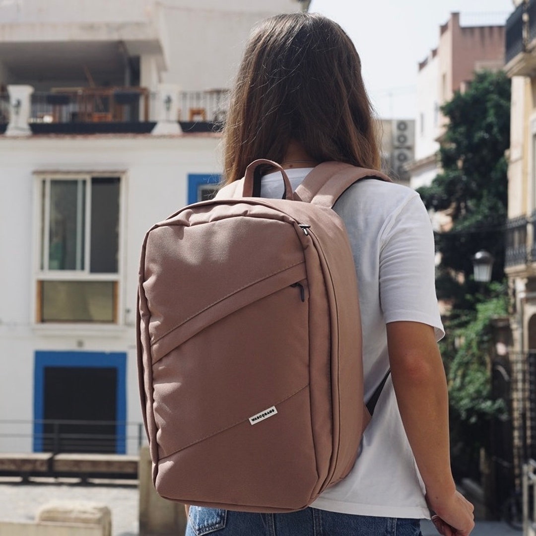 Carry on Backpack 40 X 20 X 25 Cm for Ryanair Wizz Air Cabin Size