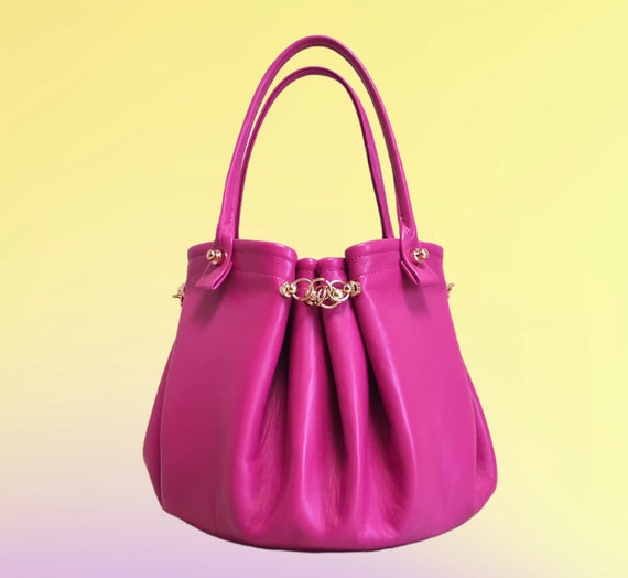 Bombonera bolso de mano Serie MAGENTA V&G, piel genuina de tafilete, diseño  original VALDRUIZ, doble asa, color rosa fucsia,