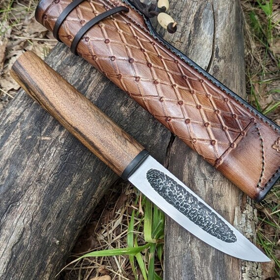 ヤクートナイフ　Yakut knife The Yakut Knife - A quick, incomplete look at one of the