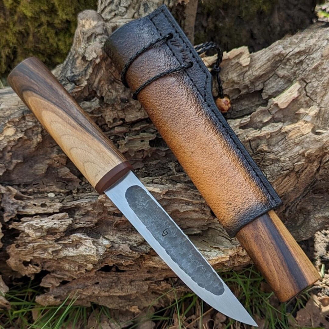 ヤクートナイフ　Yakut knife 鍛造ヤクートナイフキャンプブッシュクラフトナイフ森林