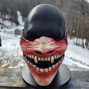 Fiend half mask replica