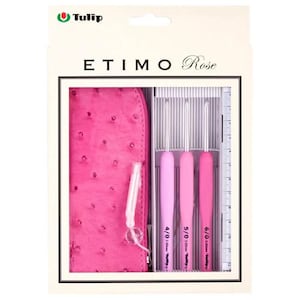Tulip ETIMO Rose - 3 crochet hooks with soft grip (2.50, 3.00, 3.50 mm), tapestry needle, ruler, carrying case with zipper