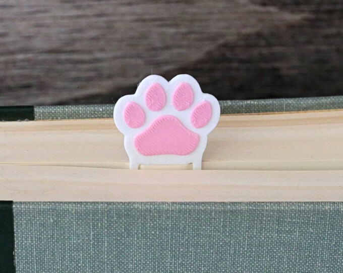 Cute Cat Pawprint Bookmark 3D Printed Set of 3 | Dual Color Print | Black Grey or White Bookmark with Pink Pawprint | Gift for Cat Lovers