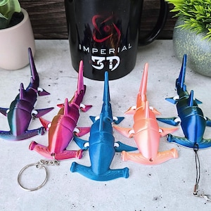 Articulated Mini Hammerhead Shark | 3D Printed Flexi Shark Keychain or Lanyard | Fidget Toy for Kids, Students, Adults | Ocean Animal Gift