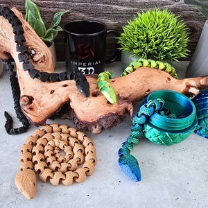 Articulated Snake Flexi Toy | 3D Printed Snake with Optional Matching Egg | Color-Changing Flexible Snake 2 Styles | Gift for Kids & Adults