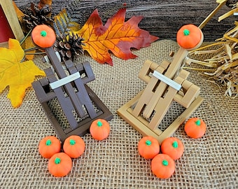 3D Printed Folding Pumpkin Chunking  Catapult Toy: Mini Pumpkin Launcher STEM Game